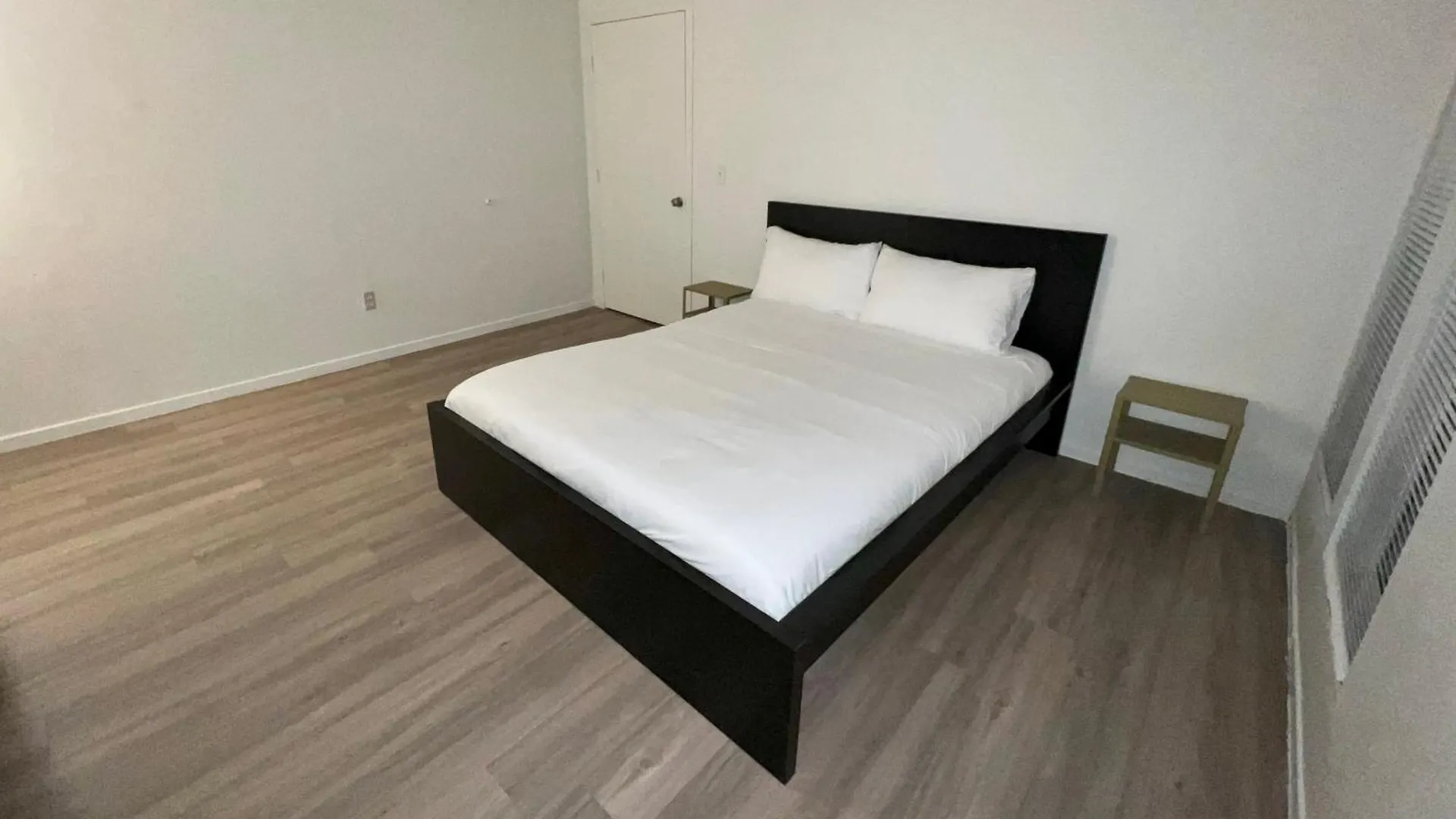 Prázdninový dům 2 To 6 Bedroom Walk To Strip Mgm Casino Shop Club Las Vegas